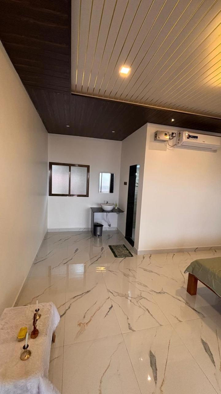 Velankanni Beach Resort Малван Экстерьер фото
